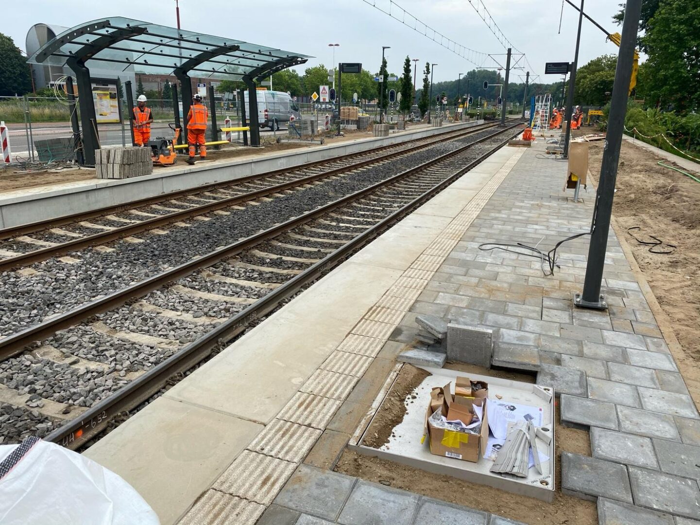 Bosch Beton - Keerwanden en perronplaten voor modernisering SUNIJ-lijn