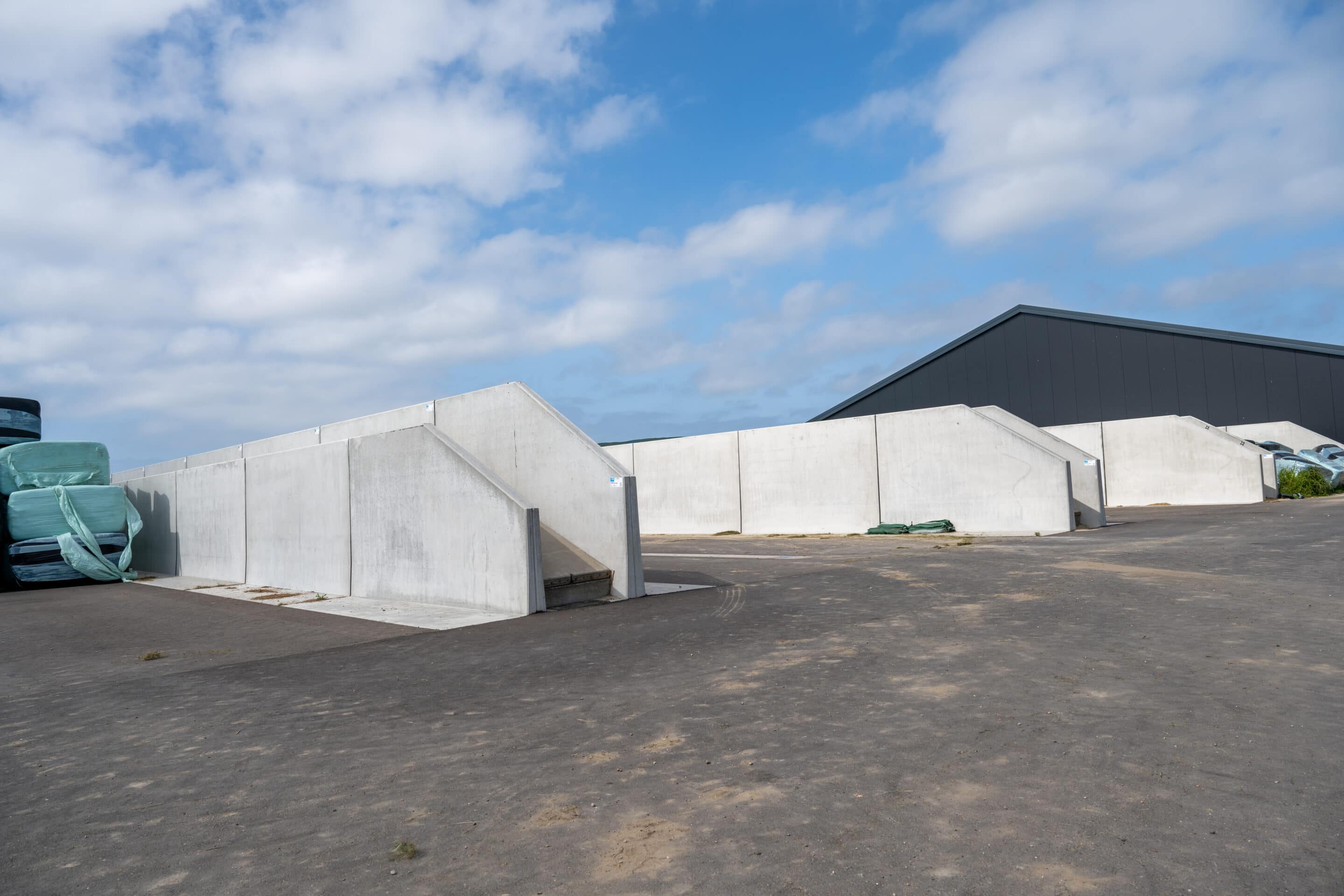 Bosch Beton - Vijf sleufsilo's bij melkveebedrijf Mulder in Schoorl