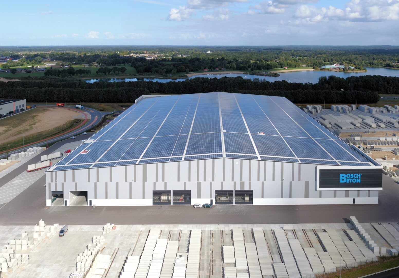 18.500 zonnepanelen voorzien Bosch Beton in Barneveld van energie.
